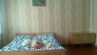 Гостевой дом Hotel Kazbegi 1 Степанцминда Трехместный номер с основными удобствами-12